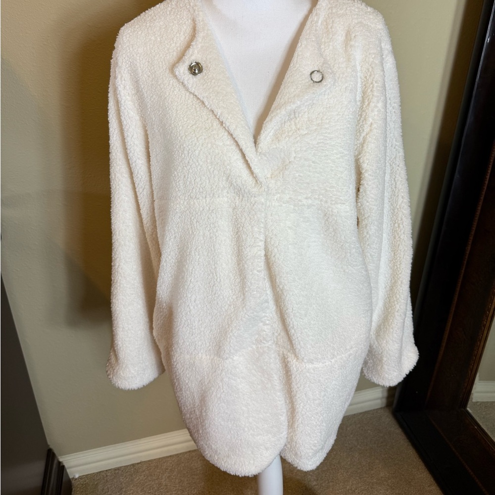 Kate & Sam Women's White Fleece Jacket size large - Picture 4 of 10
